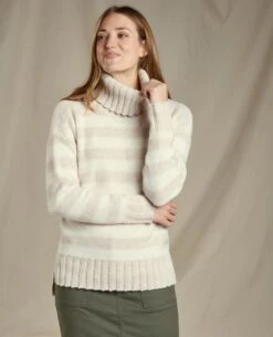 Audrey Turtleneck - Women's