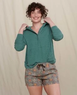 Foothill Long Sleeve Hoodie -Toad&Co Shop T1082202 SILVER PINE 3