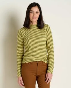 Piru Mockneck Long Sleeve Tee